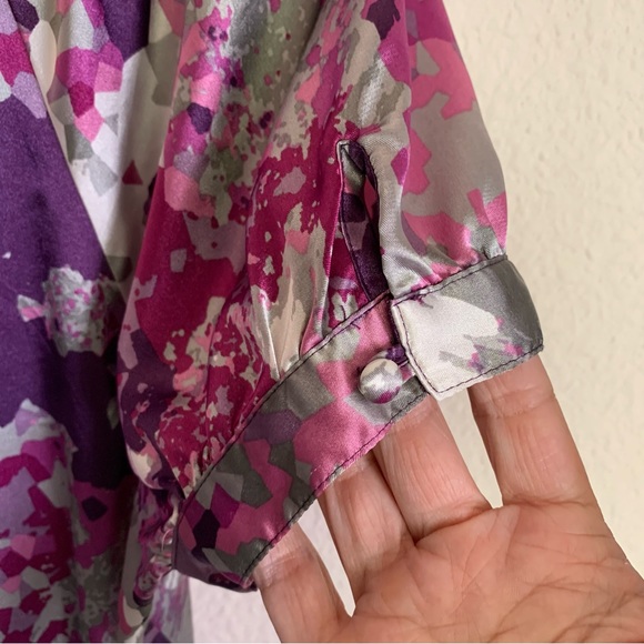 Silky Banded Waist Blouse - Picture 9 of 14